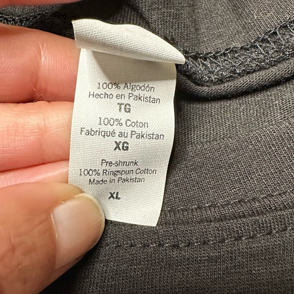 NWOT JayZ Watch the Throne Tour Brooklyn 2012 Graphic {Tultex} T-Shirt Womens XL - Picture 6 of 7